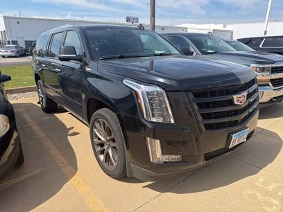 Used 2020 Cadillac Escalade ESV Luxury w/ Escalade Sport Edition