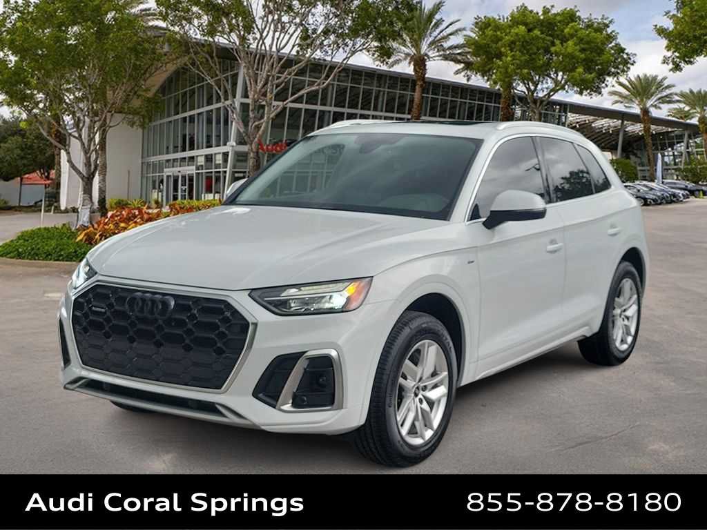 Certified 2023 Audi Q5 2.0T Premium w/ Convenience Package AWD/4WD image 1