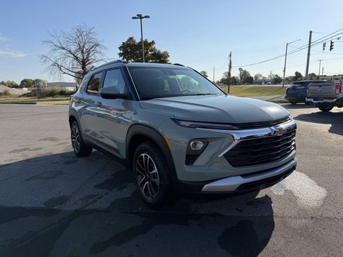 New 2026 Chevrolet TrailBlazer LT w/ Convenience Package image 4