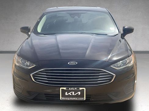 Used 2020 Ford Fusion SE FWD image 6