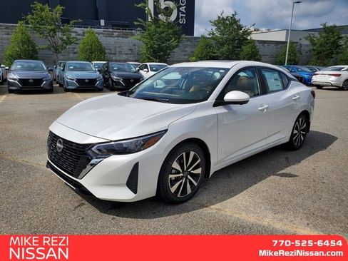 New 2025 Nissan Sentra SV w/ SV Premium Package image 5