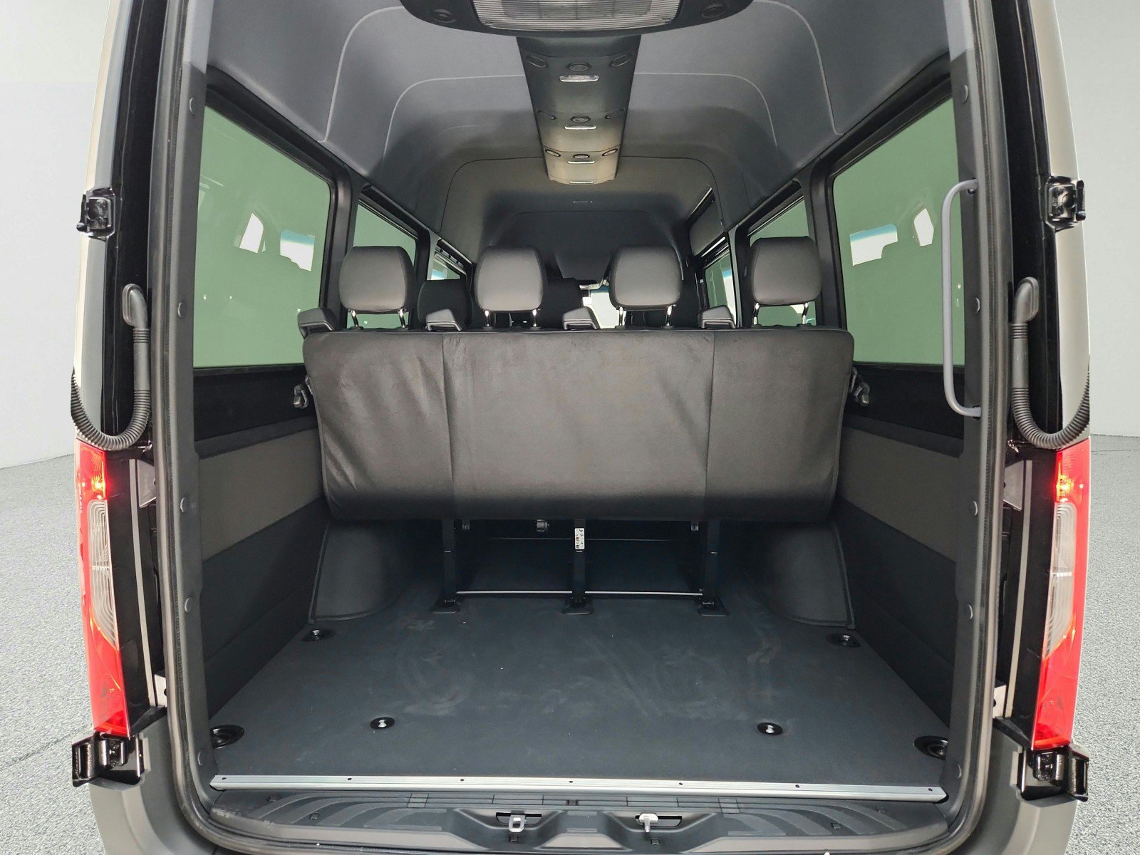 New 2026 Mercedes-Benz Sprinter 2500 image 26