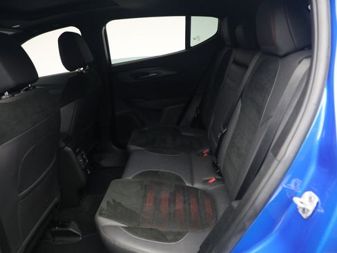 Used 2024 Alfa Romeo Tonale Veloce AWD/4WD image 18