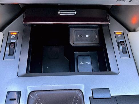 Used 2017 Lexus GX 460 Premium image 22