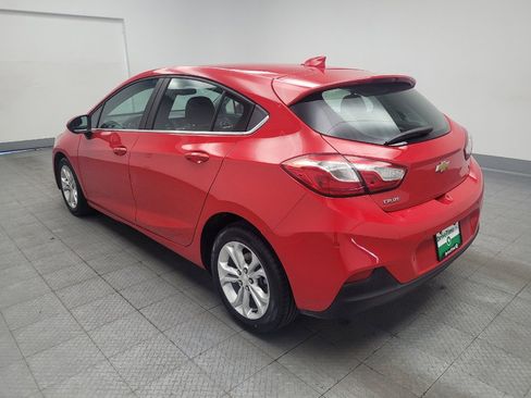 Used 2019 Chevrolet Cruze LT w/ Convenience Package FWD image 5
