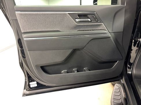 New 2026 GMC Sierra EV Elevation image 21