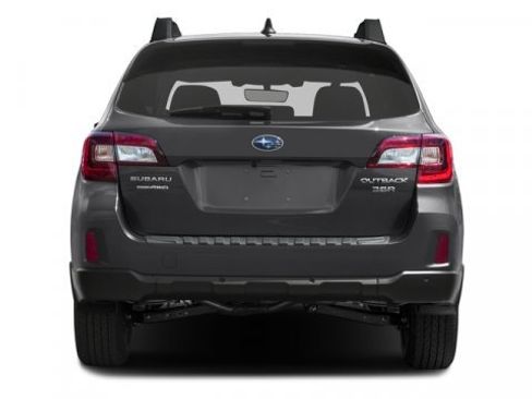 Used 2017 Subaru Outback 3.6R Limited image 8