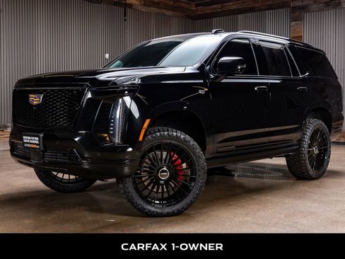 Used 2025 Cadillac Escalade Sport Platinum image 5