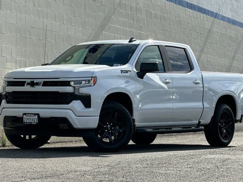 Certified 2023 Chevrolet Silverado 1500 RST AWD/4WD image 8