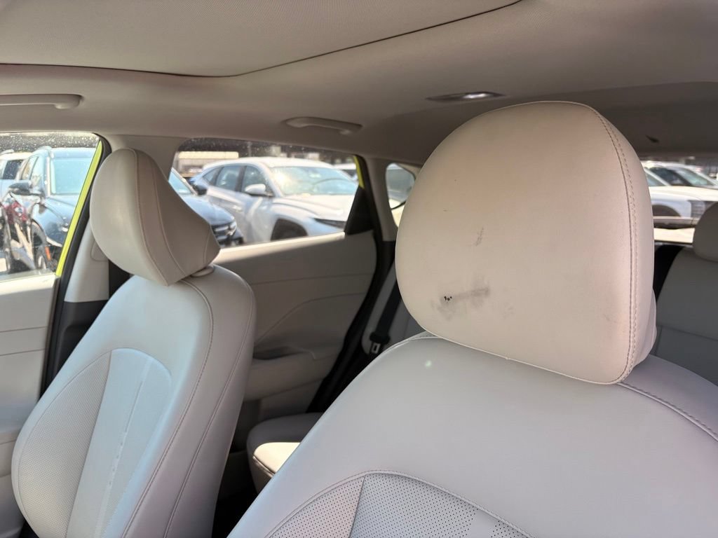 Used 2025 Hyundai Kona Limited AWD/4WD image 23