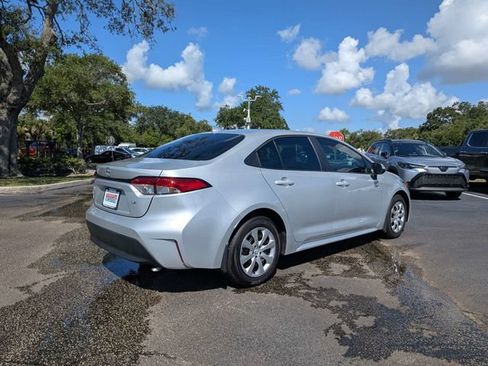 Used 2026 Toyota Corolla LE FWD image 4