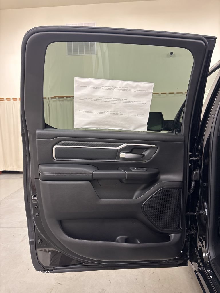 New 2026 RAM 1500 Big Horn AWD/4WD image 25