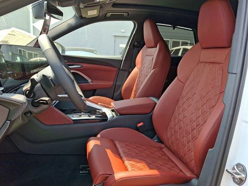 New 2026 Audi SQ5 Prestige AWD/4WD image 6