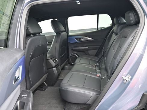 New 2026 Chevrolet Equinox EV LT image 26