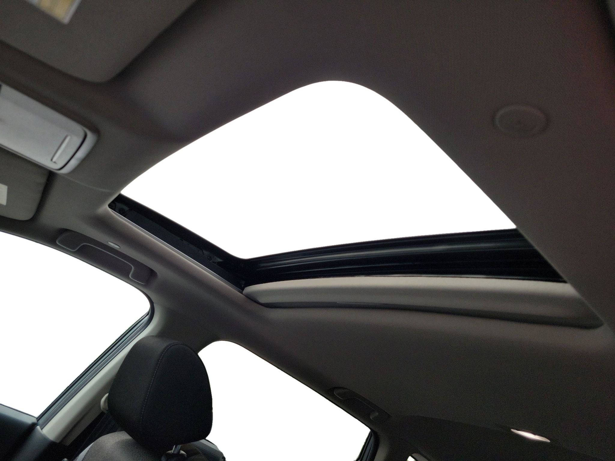 Used 2025 Honda CR-V EX image 8