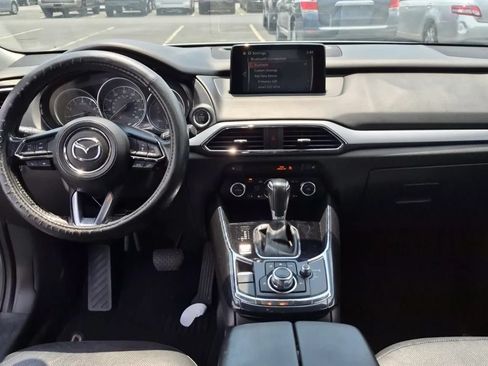 Used 2018 MAZDA CX-9 Touring FWD image 7