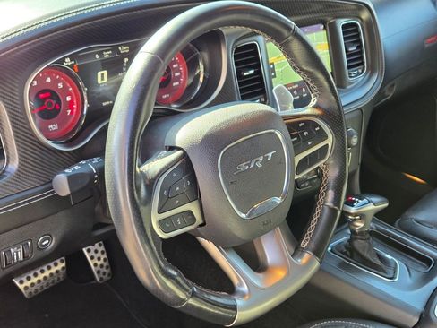 Used 2020 Dodge Charger SRT Hellcat w/ Carbon/Suede Interior Package RWD image 25