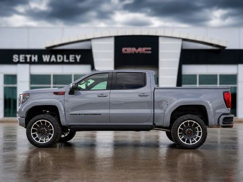 New 2025 GMC Sierra 1500 AT4 w/ AT4 Premium Package AWD/4WD image 3