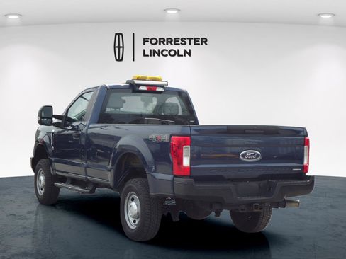 Used 2018 Ford F250 XL w/ Power Equipment Group AWD/4WD image 5