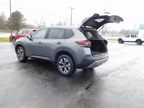 Used 2023 Nissan Rogue SV image 21