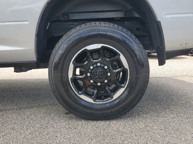 Used 2026 RAM 2500 Laramie AWD/4WD image 16