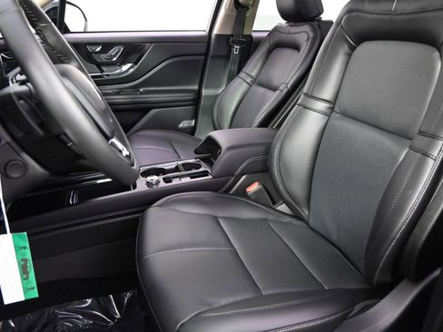 New 2026 Lincoln Corsair Grand Touring AWD/4WD image 13