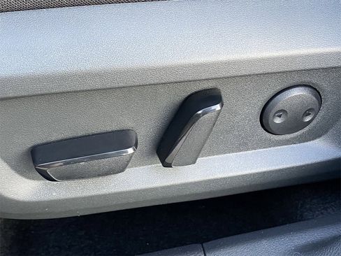 New 2026 Nissan Rogue SV image 23