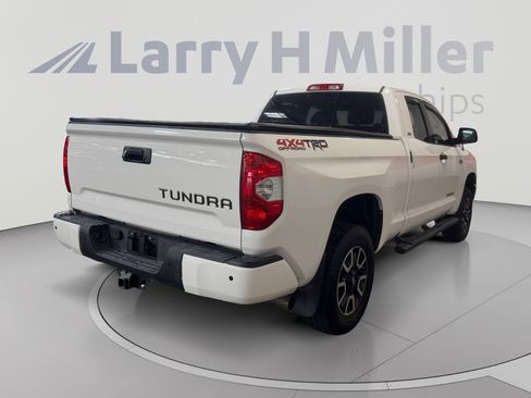 Used 2016 Toyota Tundra SR5 w/ TRD Off Road Package AWD/4WD image 5