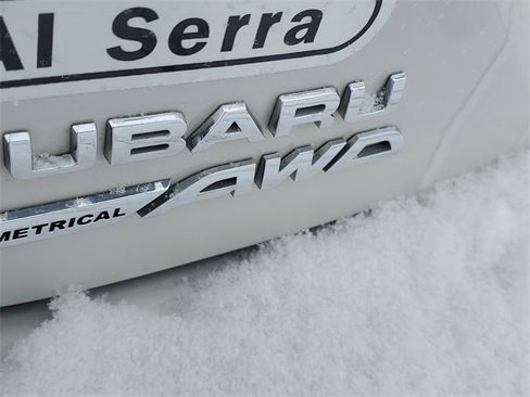 Certified 2024 Subaru Crosstrek 2.0i Premium image 6