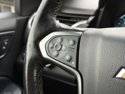 Used 2018 Chevrolet Tahoe LT image 36