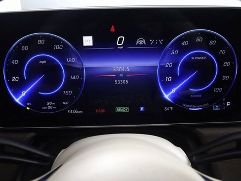 Used 2022 Mercedes-Benz EQS 450+ Sedan image 21