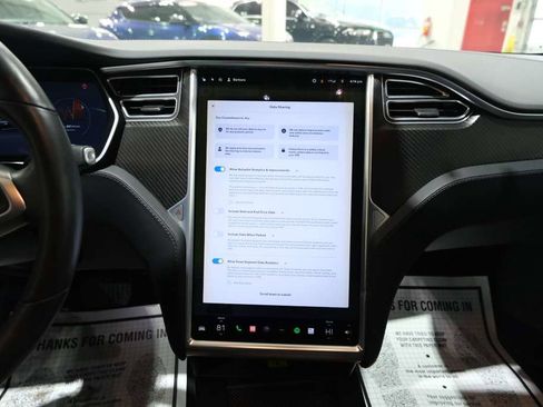 Used 2018 Tesla Model S 100D image 28