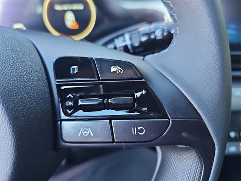 New 2026 Hyundai Elantra Sport image 17