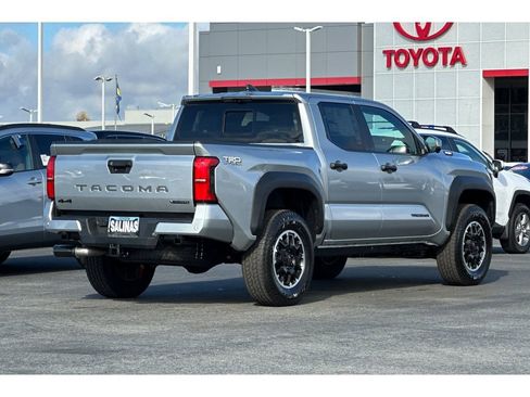 New 2026 Toyota Tacoma TRD Off-Road AWD/4WD image 3