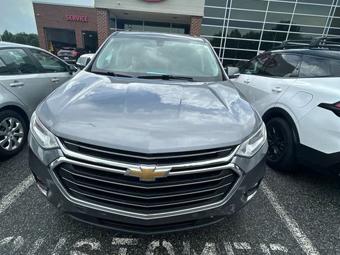 Used 2018 Chevrolet Traverse LT AWD/4WD image 11