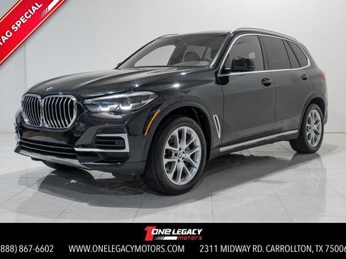 Used 2022 BMW X5 xDrive40i w/ Parking Assistance Package image 1