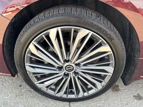 Used 2025 Nissan Altima 2.5 SL image 14