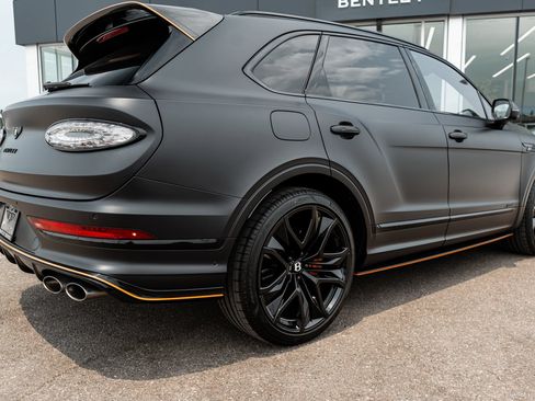 Certified 2026 Bentley Bentayga Speed AWD/4WD image 13