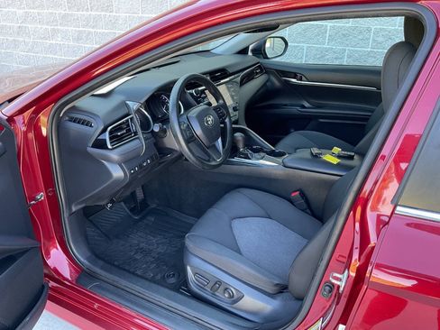 Used 2019 Toyota Camry LE w/ Audio Package FWD image 14