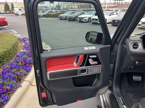 Certified 2022 Mercedes-Benz G 63 AMG 4MATIC image 14
