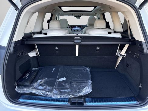 Certified 2026 Mercedes-Benz GLS 450 4MATIC image 52