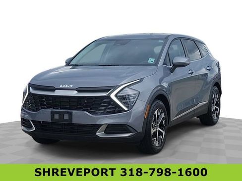 Used 2025 Kia Sportage EX FWD image 1