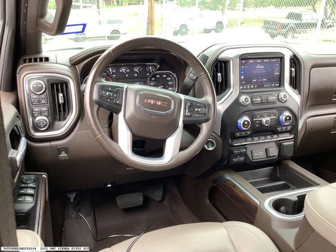 Used 2021 GMC Sierra 1500 SLT AWD/4WD image 13