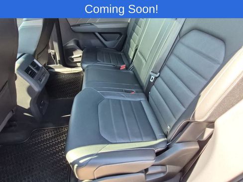 Used 2022 Volkswagen Atlas Cross Sport SEL Premium R-Line AWD/4WD image 20