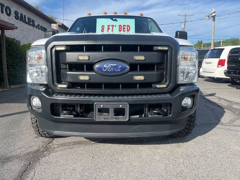Used 2016 Ford F250 XL w/ Power Equipment Group AWD/4WD image 3