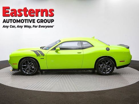 Used 2023 Dodge Challenger R/T w/ Plus Package image 58