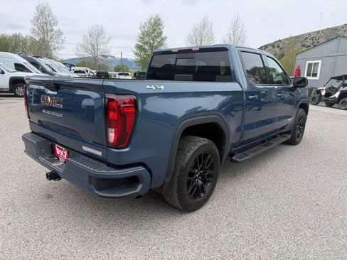 Used 2024 GMC Sierra 1500 Elevation w/ Elevation Premium Package AWD/4WD image 5