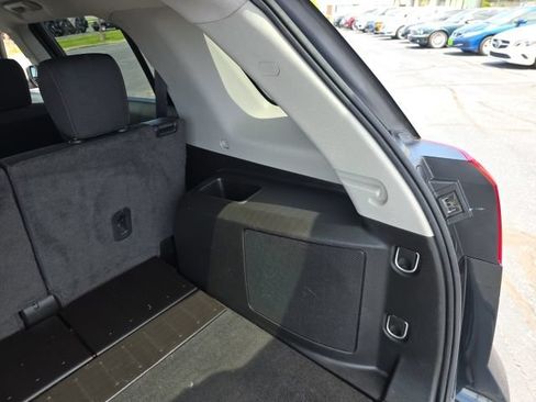 Used 2015 GMC Terrain SLE FWD image 32