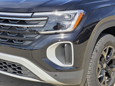 New 2026 Volkswagen Atlas Peak Edition AWD/4WD image 6