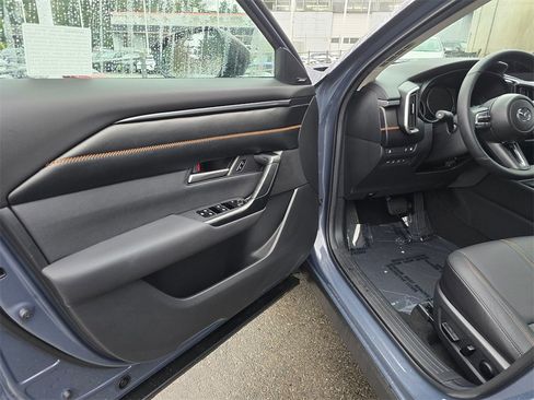 Used 2025 MAZDA CX-50 AWD 2.5 Hybrid w/ Weather Package image 21